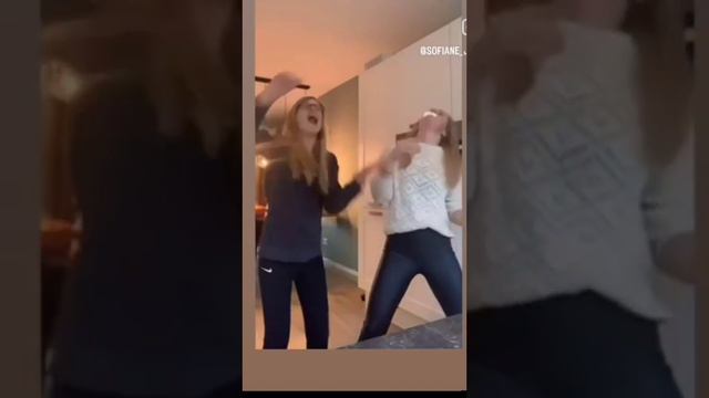 2 дуры эта сила