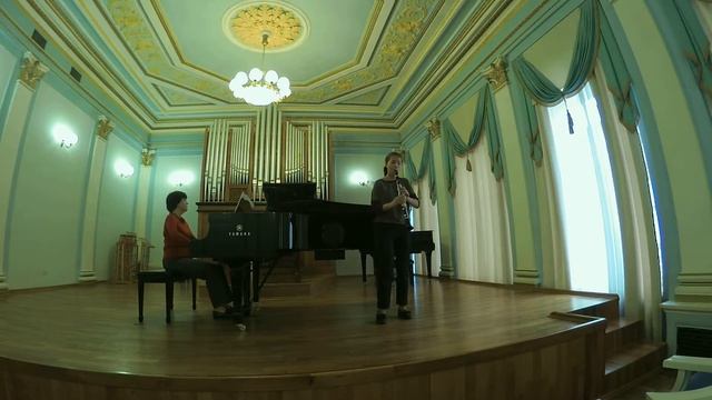 Анна Катенина кларнет, Александра Полякова фортепиано. Жозеф Бара Пьеса в соль миноре. смотреть онлайн