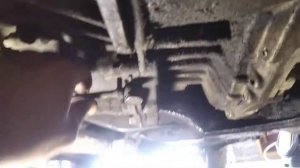 ЗАМЕНА ШЛАНГА ГУР.Митсубиси Аутлендер 2003