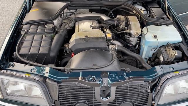 1996 Mercedes Benz C220 - 25k Miles смотреть онлайн