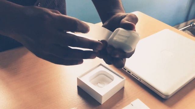 Airpods 2 Unboxing смотреть онлайн