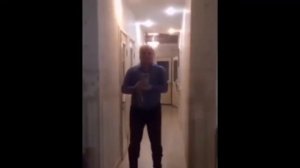 вот у нас два мальчика катаются не один)