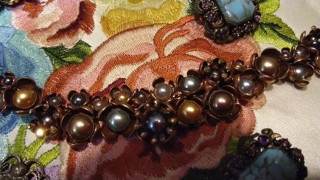 Мои шикарные и красивые украшения и прекрасные вазы. смотреть онлайн