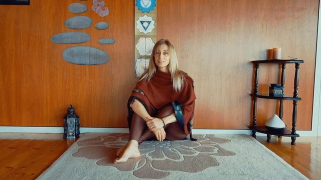 Медитация „Свещеното право на избор“ с Люба Комитова / Meditation with Lyuba Komitova смотреть онлайн