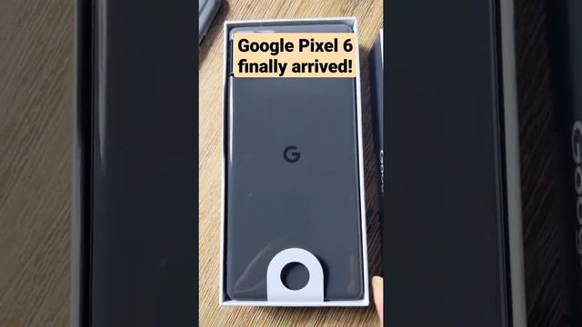 Google Pixel 6 Phone Unboxing No Back Fingerprint Sensor смотреть онлайн