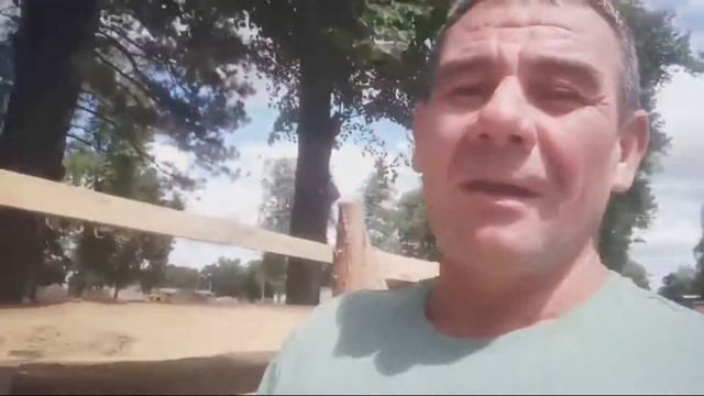 Загон в центре города смотреть онлайн