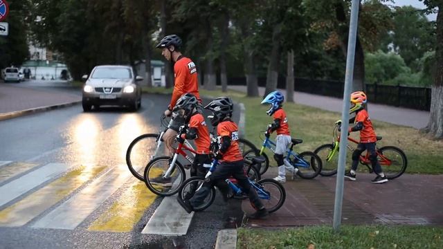 Правила дорожного движения для детей на велосипедах. смотреть онлайн