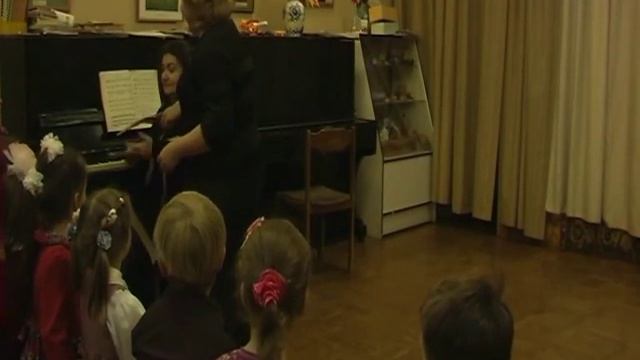 Занятия с детьми в ДДТ РИТМ смотреть онлайн