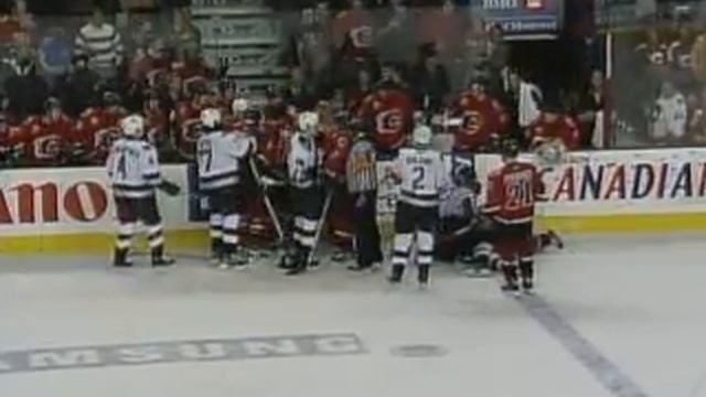 Trevor Linden = Hit then ownnned смотреть онлайн