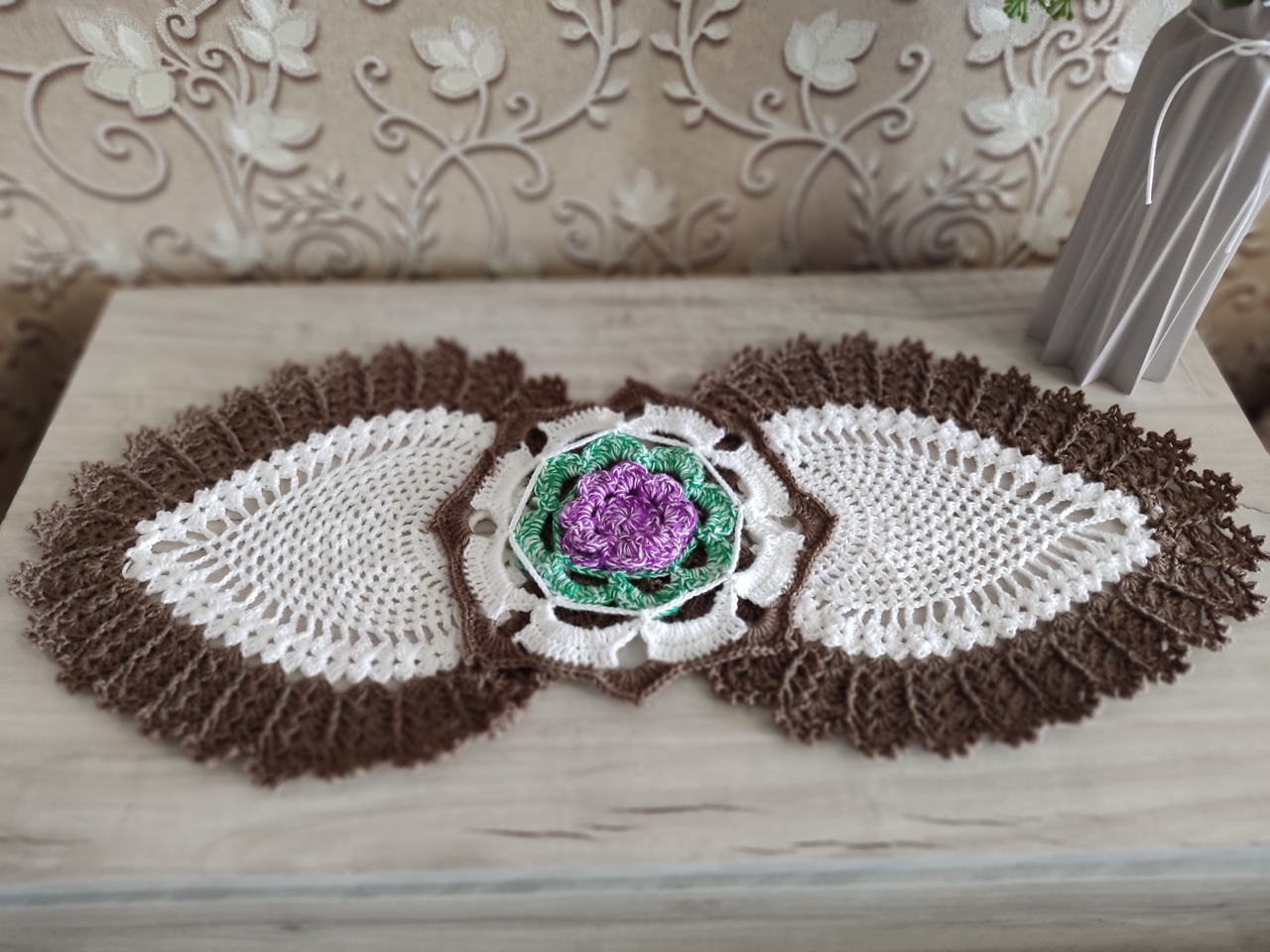 Овальная салфетка Эмбер! крючком. смотреть онлайн