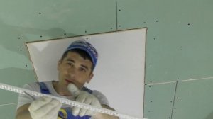 Как замаскировать чердачную лестницу. Красивый вариант оформления [№83]