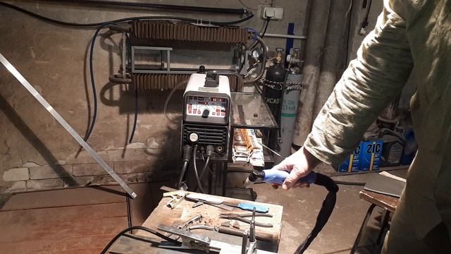 ANDELI MCT-520DPĹ. Ч20. Режу алюминий, как просили подписчики. Универсальный сварочный аппарат 5 в смотреть онлайн