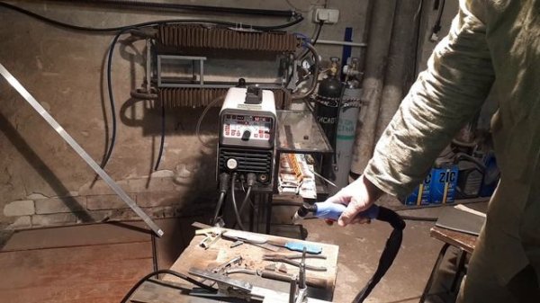 ANDELI MCT-520DPĹ. Ч20. Режу алюминий, как просили подписчики. Универсальный сварочный аппарат 5 в