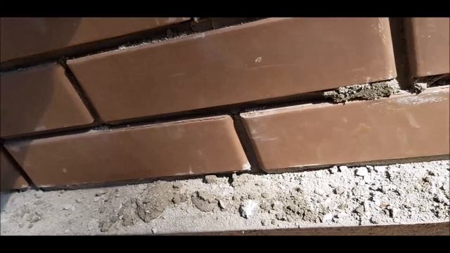 кладка облицовочного кирпича под прут.без прута... смотреть онлайн