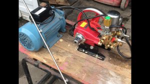 Практический обзор и работа плунжерного насоса опрыскивателя !)