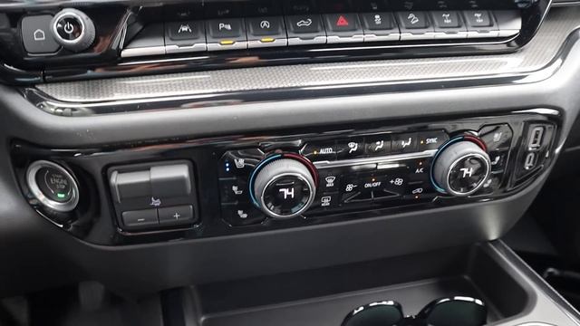 NEW Ford F-150 Tremor Vs Chevy Silverado ZR2: Which Truck Is Best? смотреть онлайн