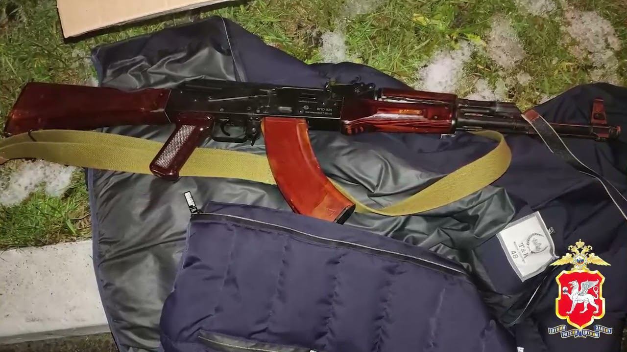 В Симферополе сотрудниками полиции пресечены противоправные действия участников свадебного кортежа смотреть онлайн