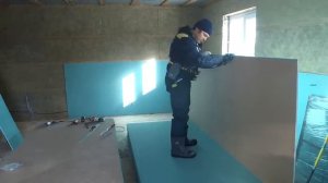 Стены из гипсокартона в каркасном доме. Видеоинструкция