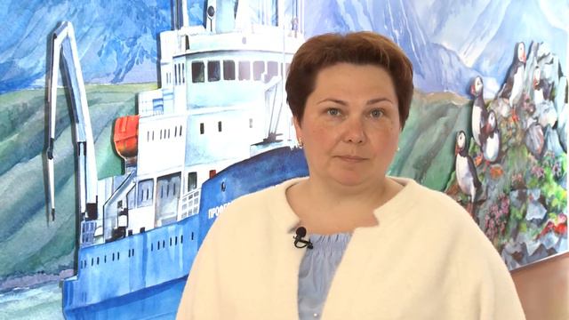 Поздравление выпускников 2020 от директора ВШЭУиП Л.С.Силуановой