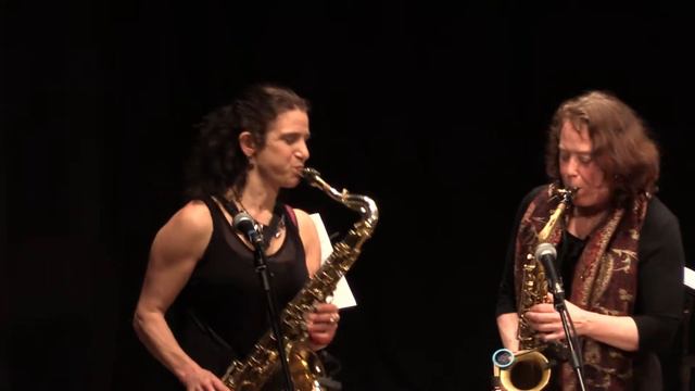 THE TIPTONS SAX QUARTET & DRUMS - Brass Monkey смотреть онлайн