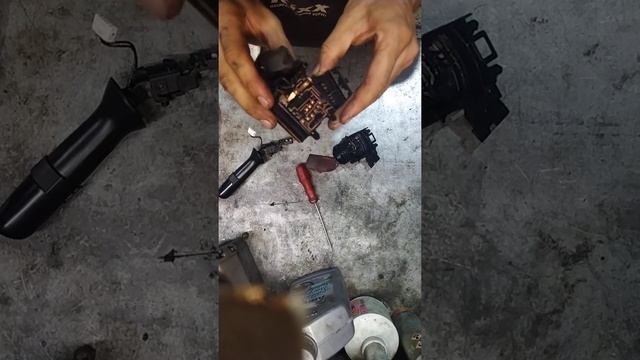 Не работает 1 или 2,3 положение стеклоочистителя, есть решение. смотреть онлайн