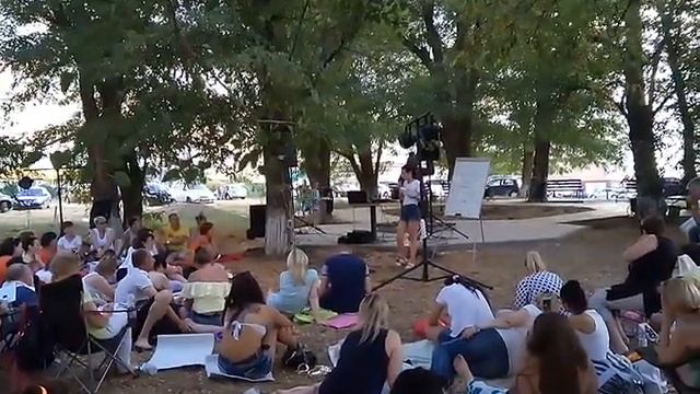 Essens Picnic. Где брать людей ( список знакомых)