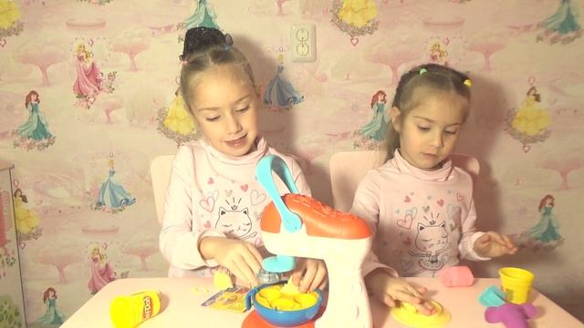 Как девочки распаковали Play Doh Kitchen смотреть онлайн