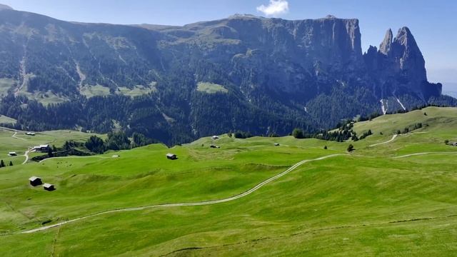 Preview for Journey Through the Dolomites смотреть онлайн