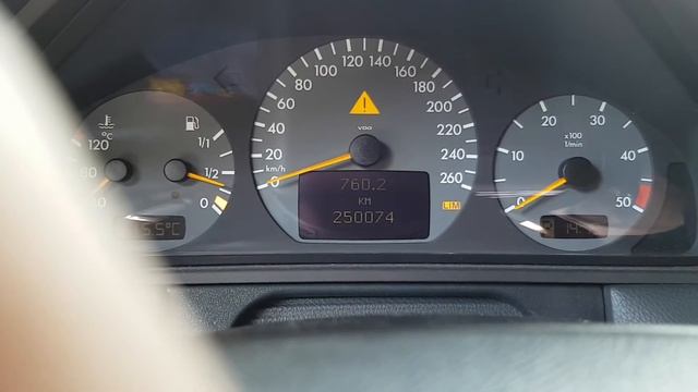 W210 / S210 - E 270 CDI - Erster Start nach 5 Monaten смотреть онлайн