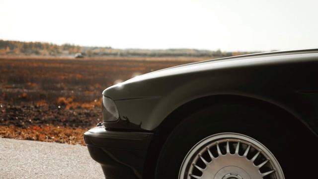 BMW E38 750i
