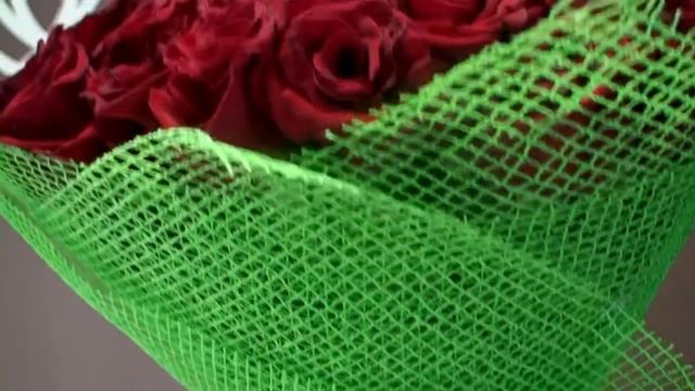 Букет из 51 красной розы (Россия) смотреть онлайн