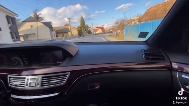 Mercedes Benz W221 S500 AMA EXHAUST SOUND V8