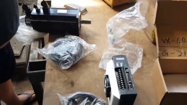 SERVOMOTOR 5.5KW и запуск оси Z смотреть онлайн