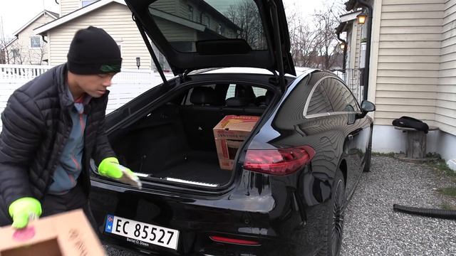 Mercedes EQS 580 4Matic banana box test смотреть онлайн