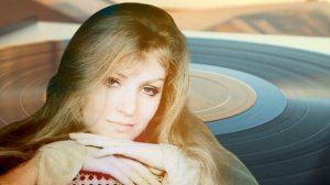 Поёт Анна Герман - "Снова мамин голос слышу"