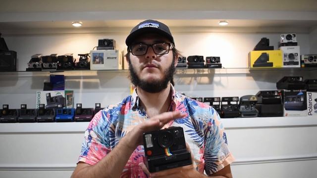 Ultimate Polaroid Buying Guide смотреть онлайн