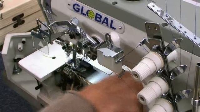Global FB 3603-56 AUT - Freiarm-Überdecknahtmaschine смотреть онлайн