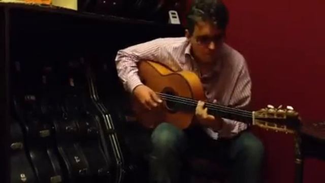 Anatole del morao plays the Lucas Martin 2010 flamenco guitar for sale смотреть онлайн