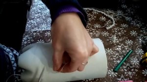 Делаем вазу из бутылки и гипса.