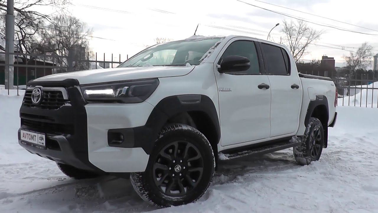 Toyota Hilux Pick Up 2.8D AT Black Onyx белый цвет смотреть онлайн
