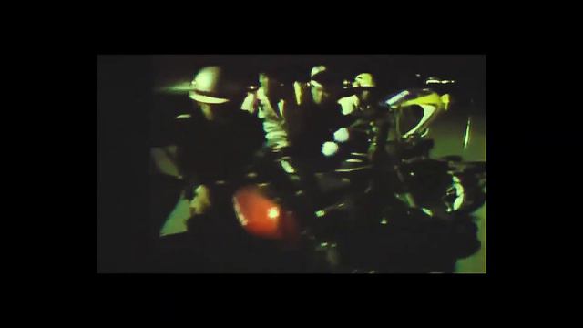 swim down low смотреть онлайн