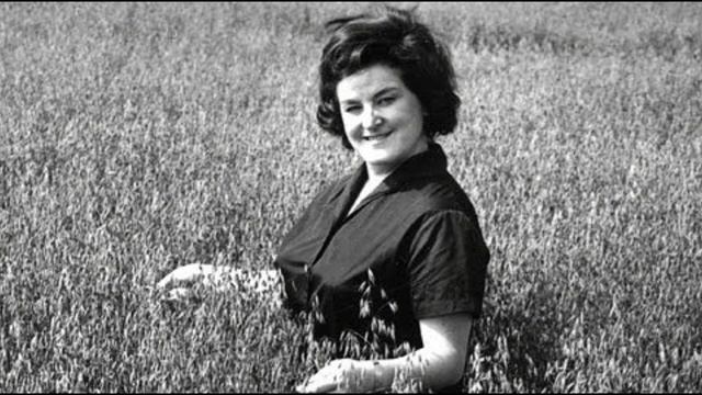 Birgit Nilsson Swedish Folk Song I Remember When I Was "Fourteen" + Encore смотреть онлайн