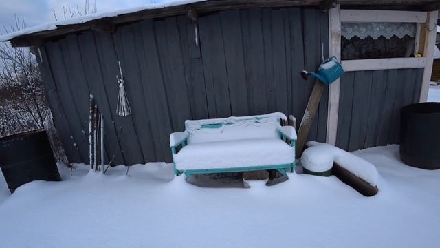 ?НЕОЖИДАННО ПРИШЛА ЗИМА /мороз,чистим снег,топим печь,добываем воду. все замерзло! смотреть онлайн