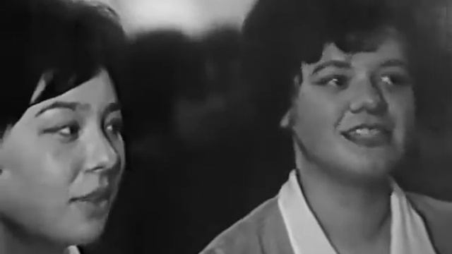 Главное, Ребята, Сердцем Не Стареть! смотреть онлайн