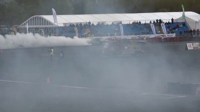 Mercedes Benz W124 E500 V8 M119 Turbo Drift