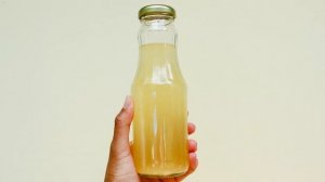 Не выбрасывайте вещь! Вот как убрать блестящие следы от утюга и больше не повторять ошибок