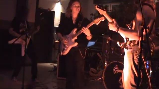 Ilion - Spectator request : Fear of the Dark Riff + Solo Impro смотреть онлайн