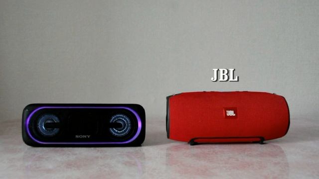 Сравнение SONY SRS XB40 VS JBL XTREME смотреть онлайн