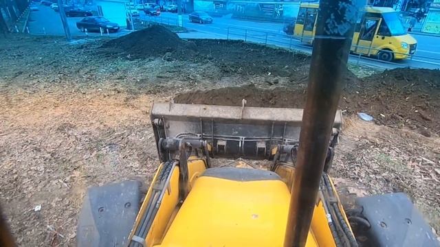 Экскаватор JCB 4CX 5CX Выемка грунта + планировка смотреть онлайн