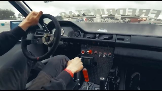 W124 Mercedes Benz Drifting | OM606